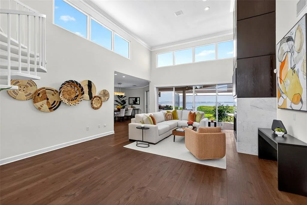 Photo of 3488 MISTLETOE LANE