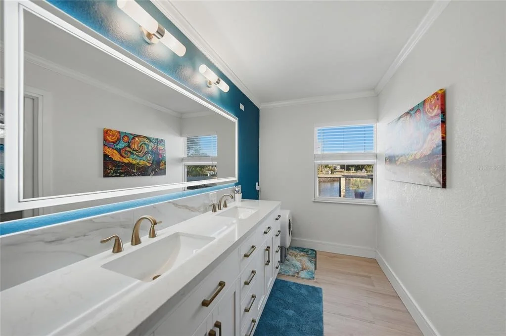 Photo of 8416 RIVERSIDE DRIVE