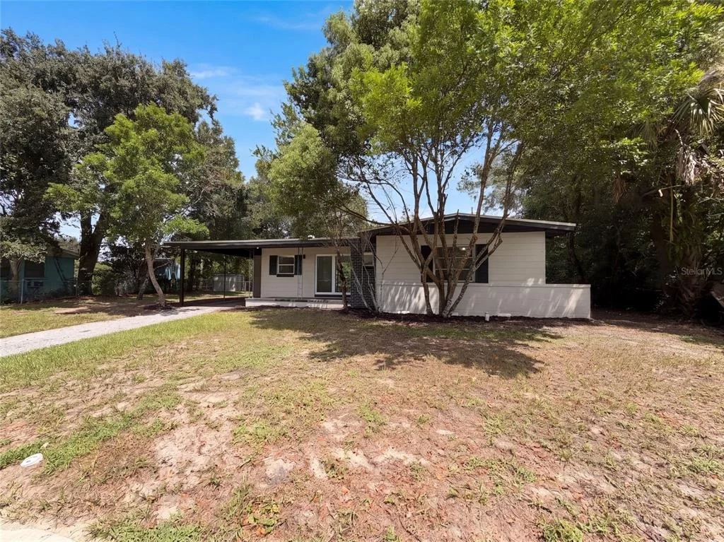 Photo of 4511 MONTCLAIR ROAD
