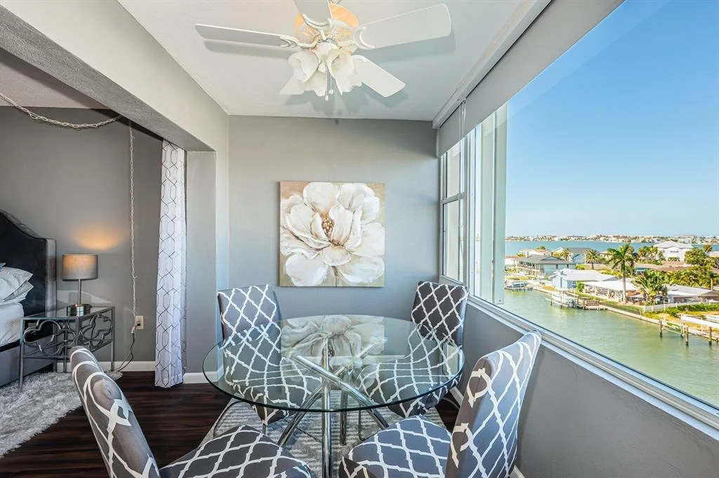 Photo of Unit 604 at 4725 COVE CIRCLE
