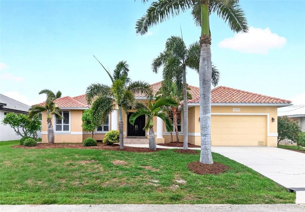 Photo of 2260 PALM TREE DRIVE