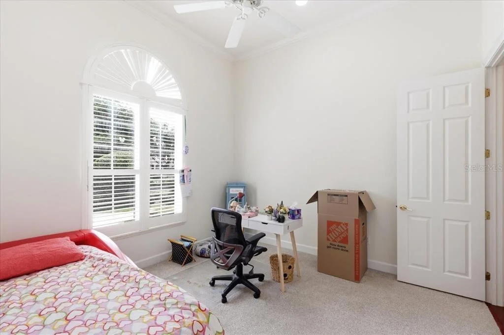 Photo of 6124 FOXFIELD COURT