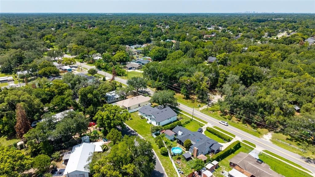 Photo of 1375 LAKE DRIVE