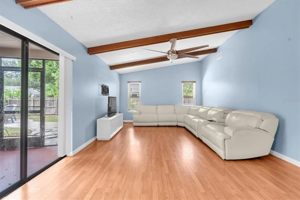 Photo of 914 HARBOR CIRCLE