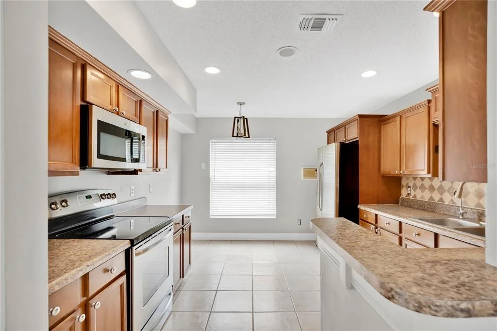 Photo of 682 ASCOT CIRCLE