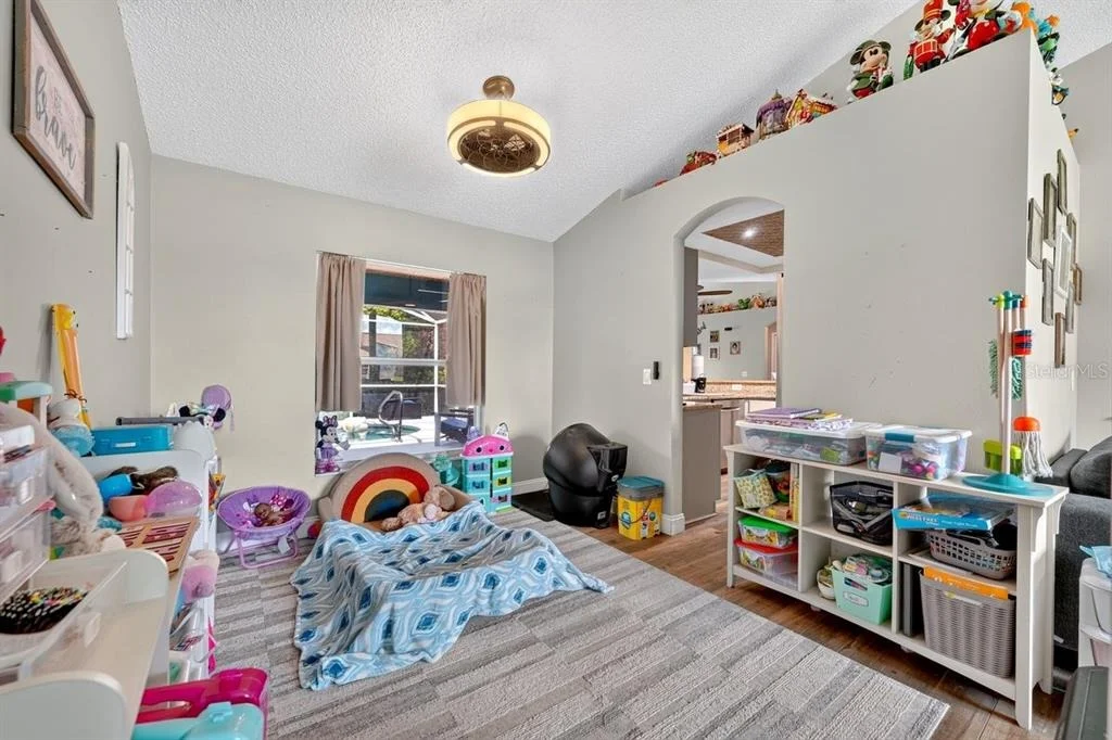 Photo of 800 COLTRA LANE