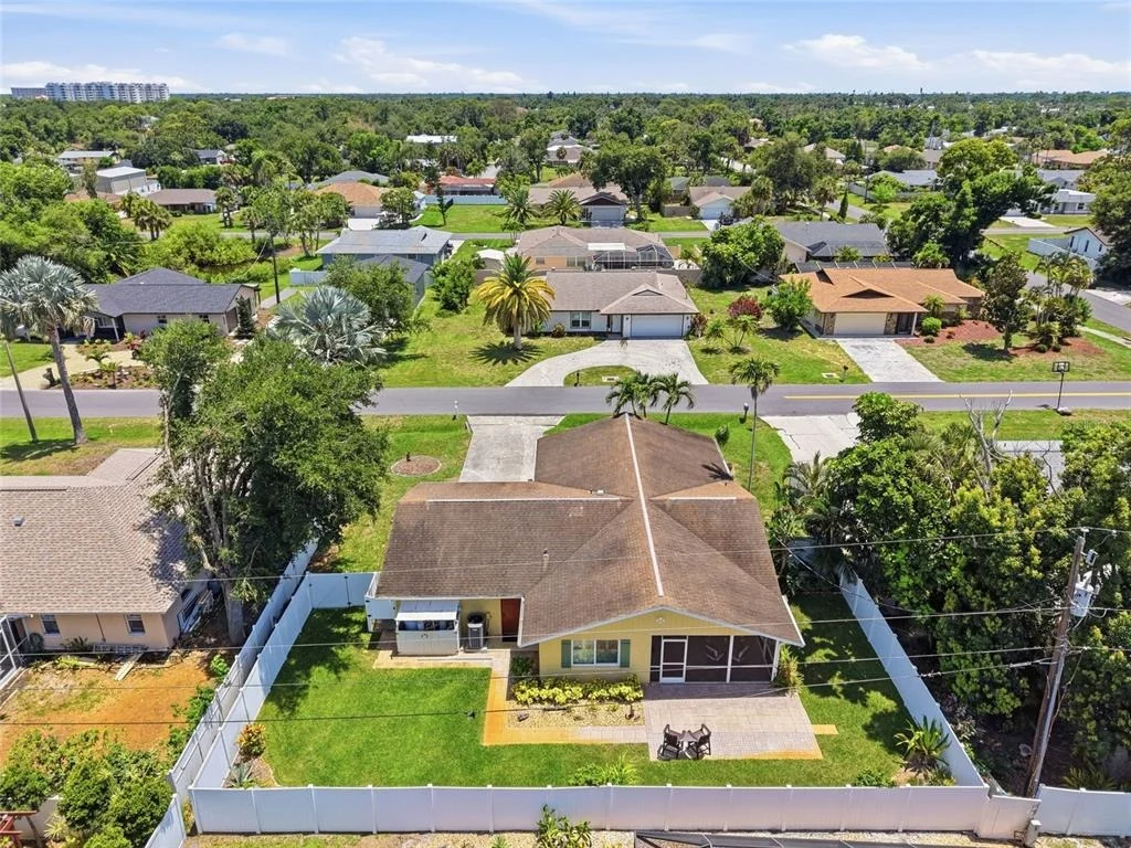 Photo of 707 BEVERLY ROAD