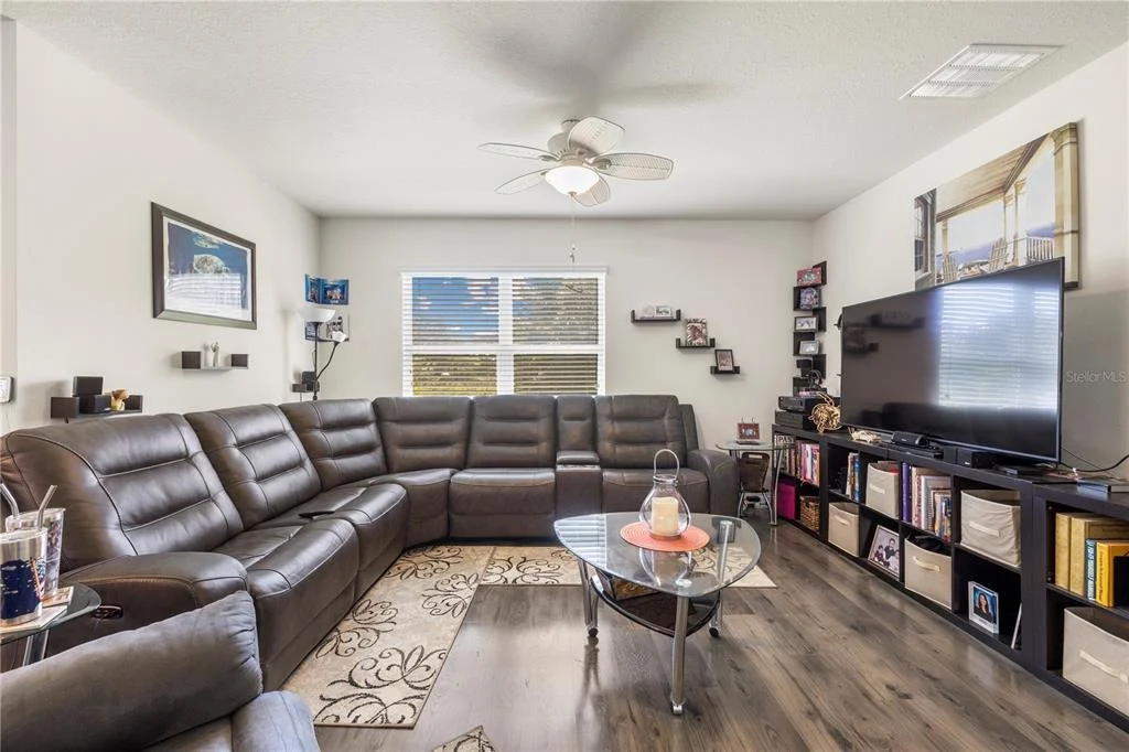 Photo of 10527 PARK MEADOWBROOKE DRIVE