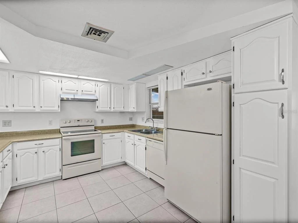 Photo of 4004 SCARLET MAPLE DRIVE