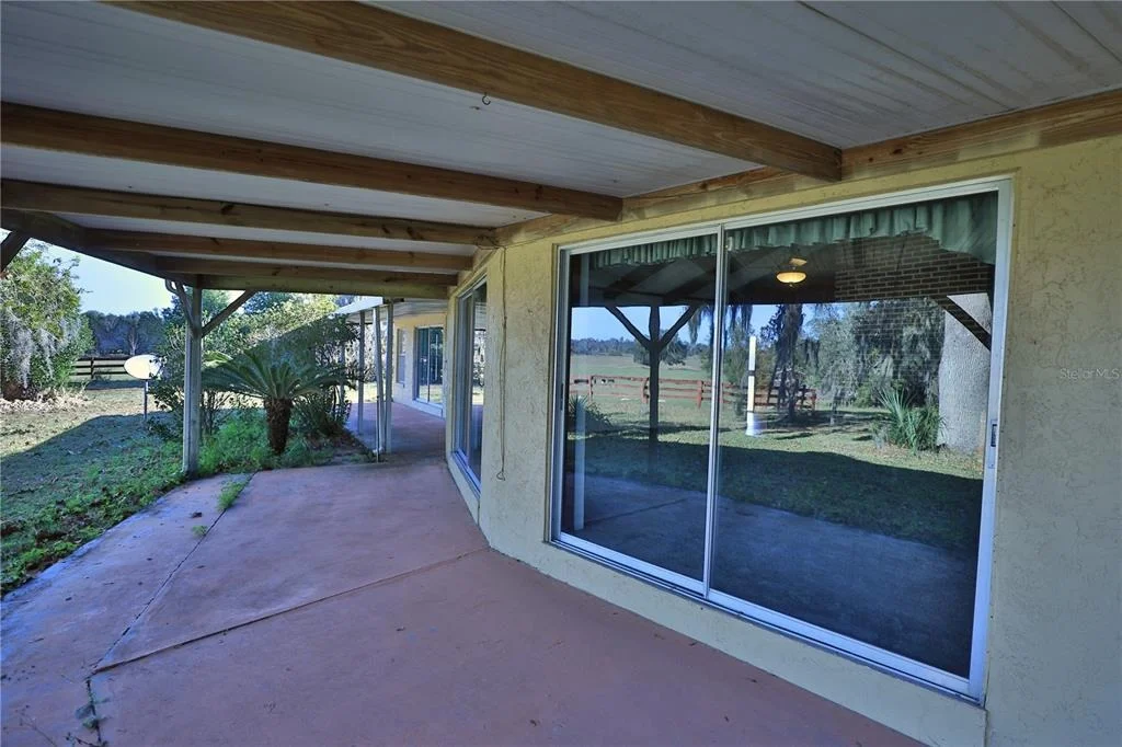 Photo of 2155 SE COUNTY HIGHWAY 484