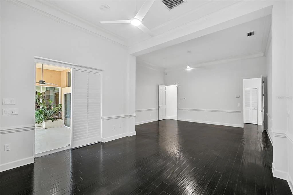 Photo of 909 MACEWEN DRIVE
