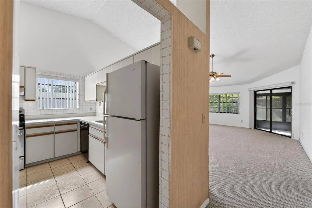 Photo of 2369 BEVERLY DRIVE