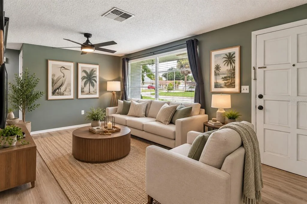 Photo of 15915 VILLA DRIVE