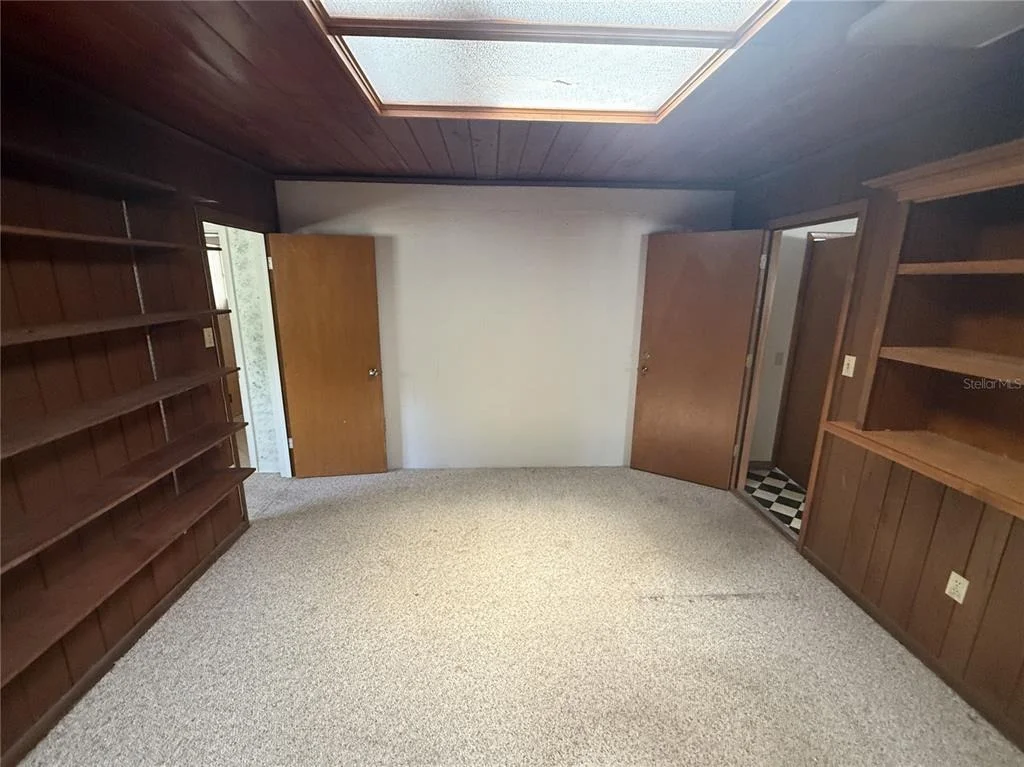 Photo of 1015 E MANN ROAD