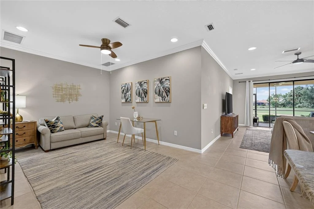 Photo of Unit 103 at 13737 MESSINA LOOP