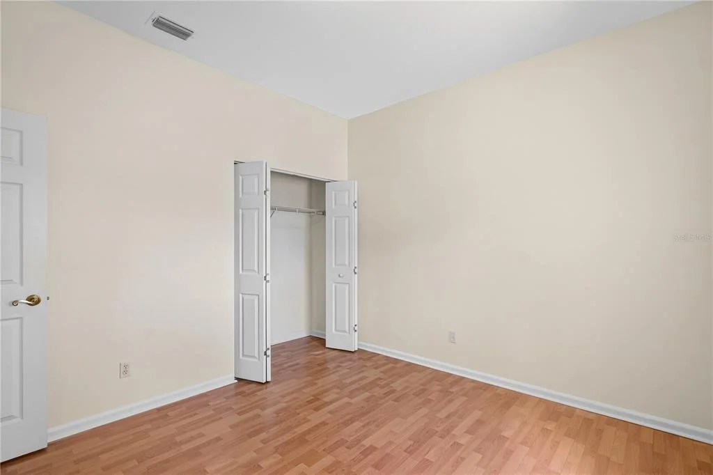 Photo of 1901 NW 50TH CIRCLE