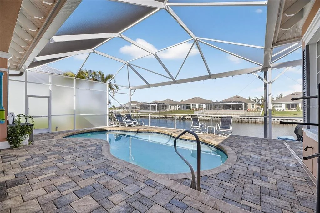 Photo of 719 ISLEBAY DRIVE