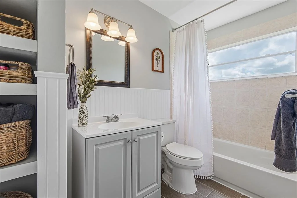 Photo of 1216 PIN OAK DRIVE