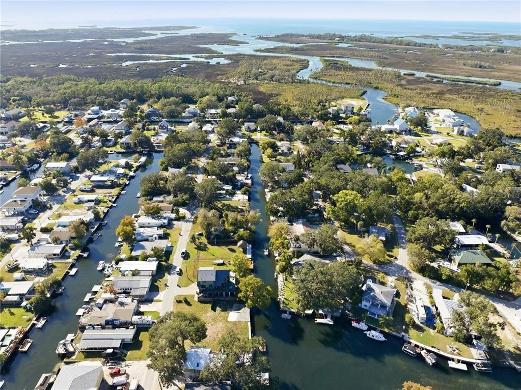 Photo of 00 CIRCLE DRIVE