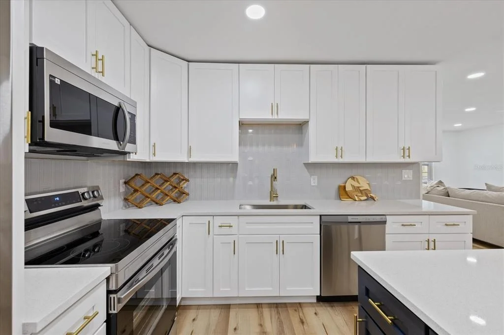 Photo of 2928 FOREST CIRCLE