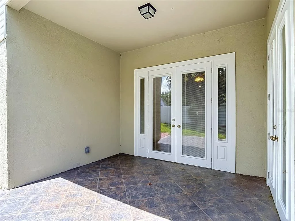 Photo of 805 LESA GLEN PLACE