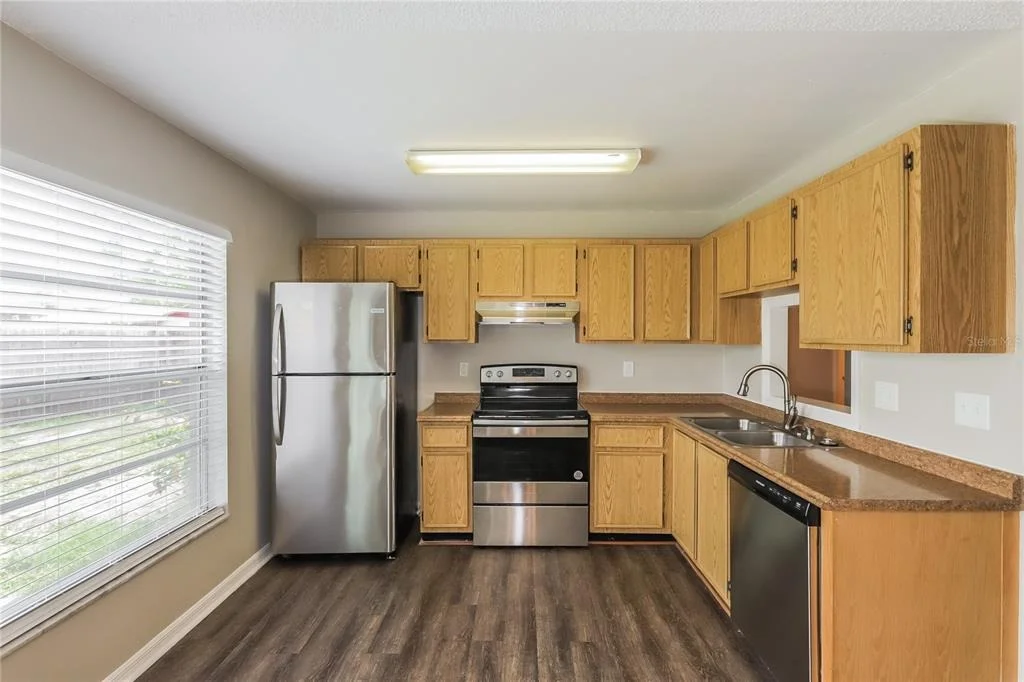 Photo of 1002 PINEHAVEN COURT