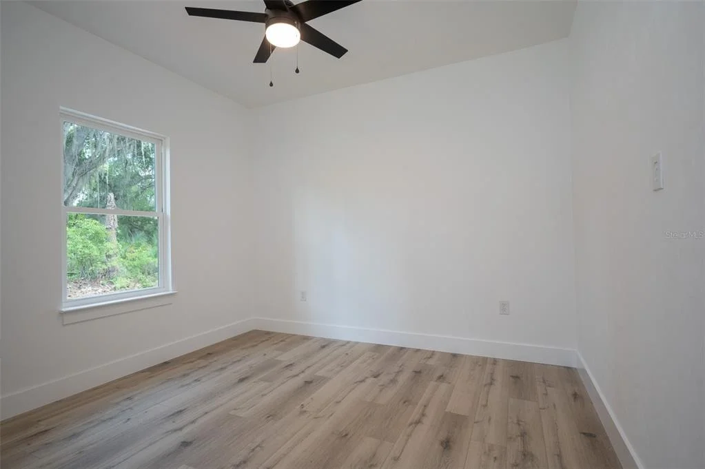 Photo of 832 NW 5TH STREET