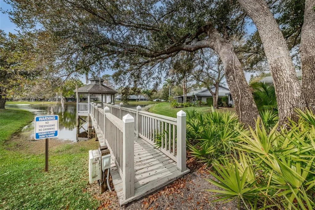 Photo of 900 LUCAS LANE