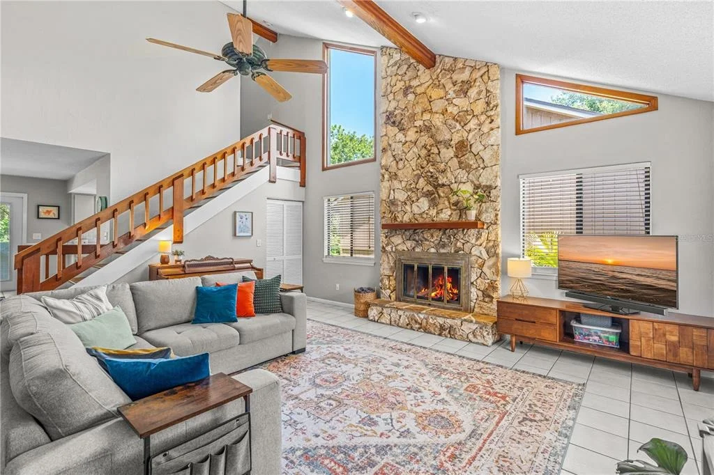 Photo of 285 BAYRIDGE COURT