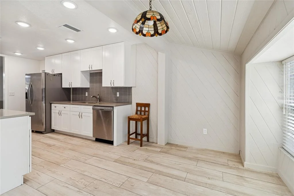 Photo of 9628 DAVIS ROAD