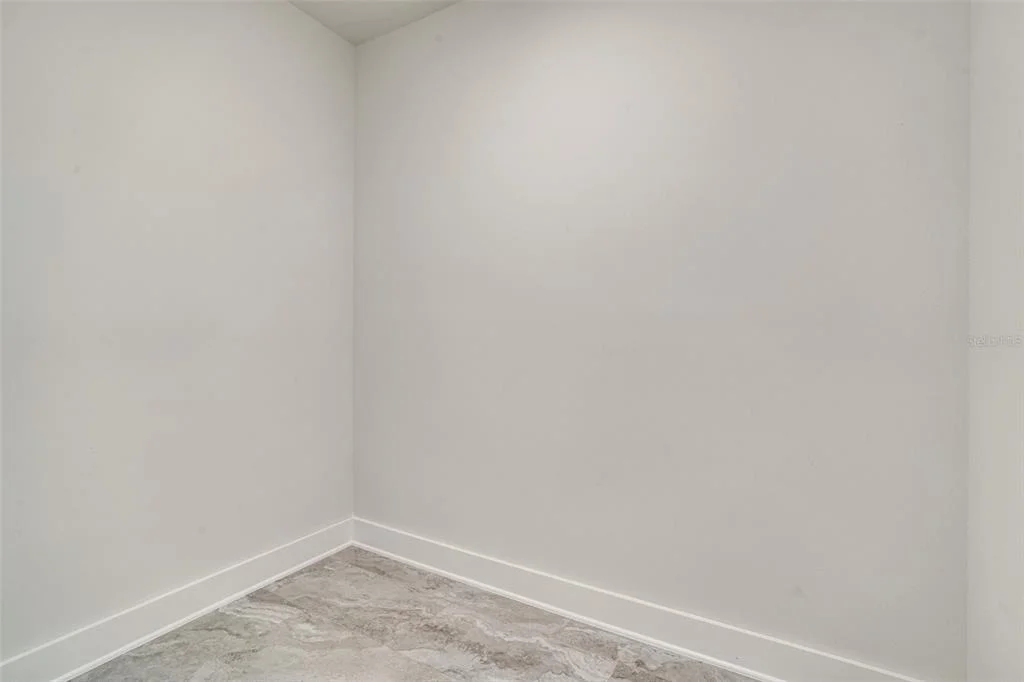Photo of 384 BAYTREE DRIVE