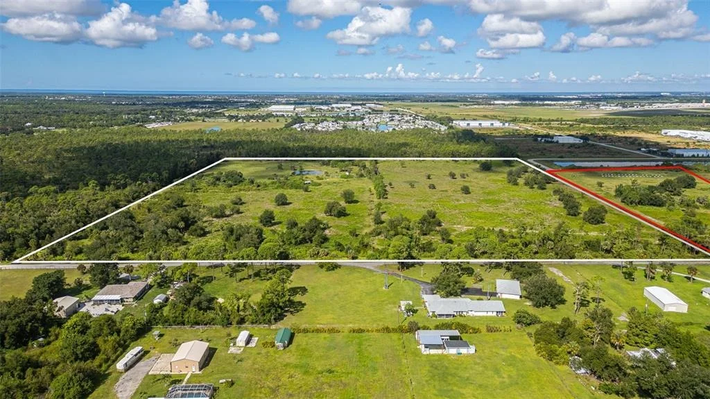 Photo of 27580 JONES LOOP RD