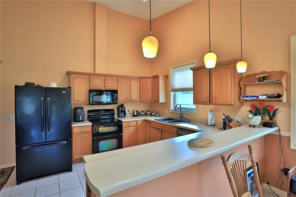 Photo of 9549 NW 80TH AVENUE