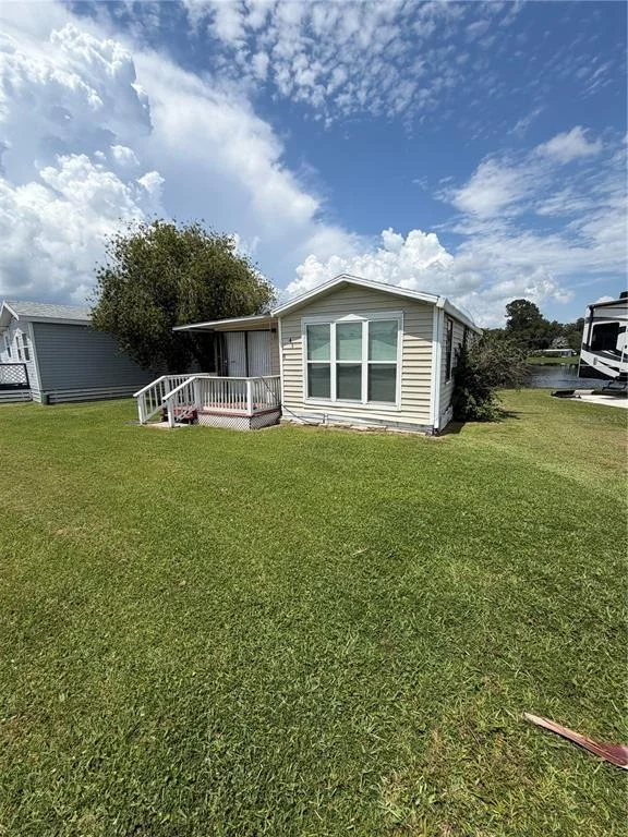 Photo of 41 EAGLE POINT N