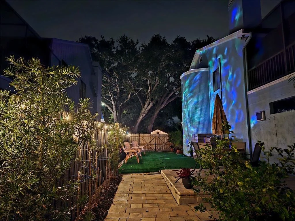 Photo of 2153 KARAN WAY
