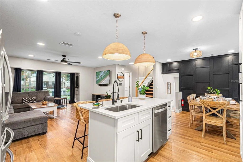 Photo of 7501 RUSTIC DRIVE