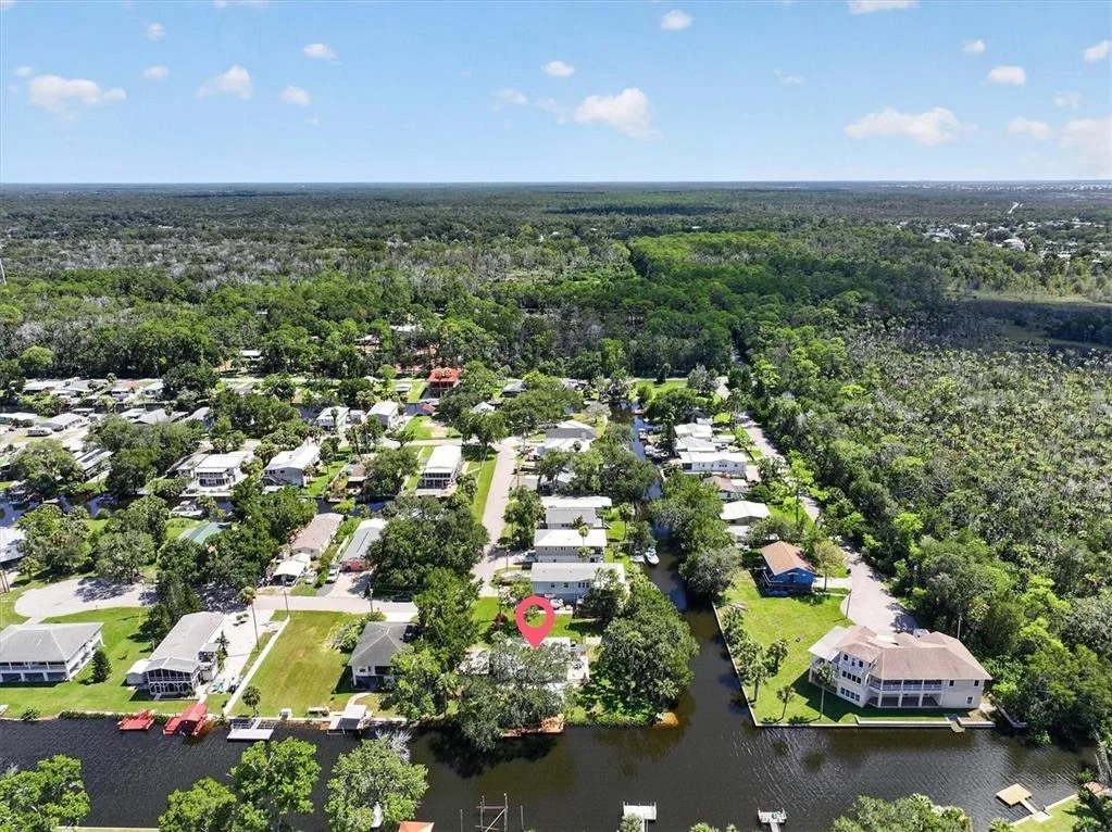 Photo of 6086 ISLAND DRIVE