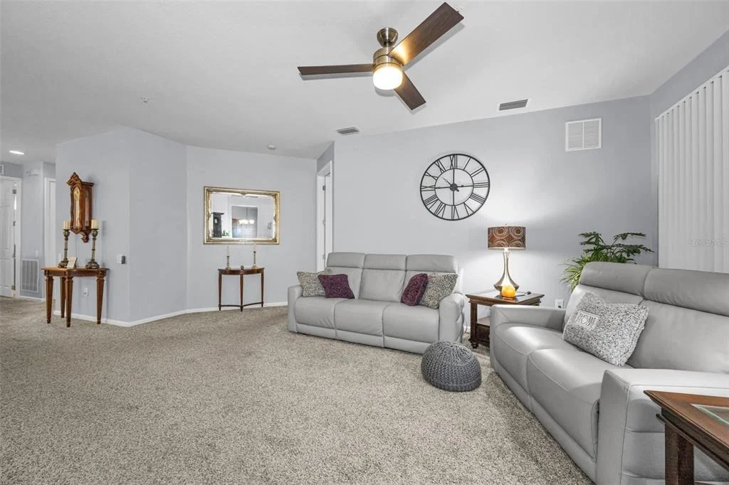 Photo of 889 LANTERN WAY