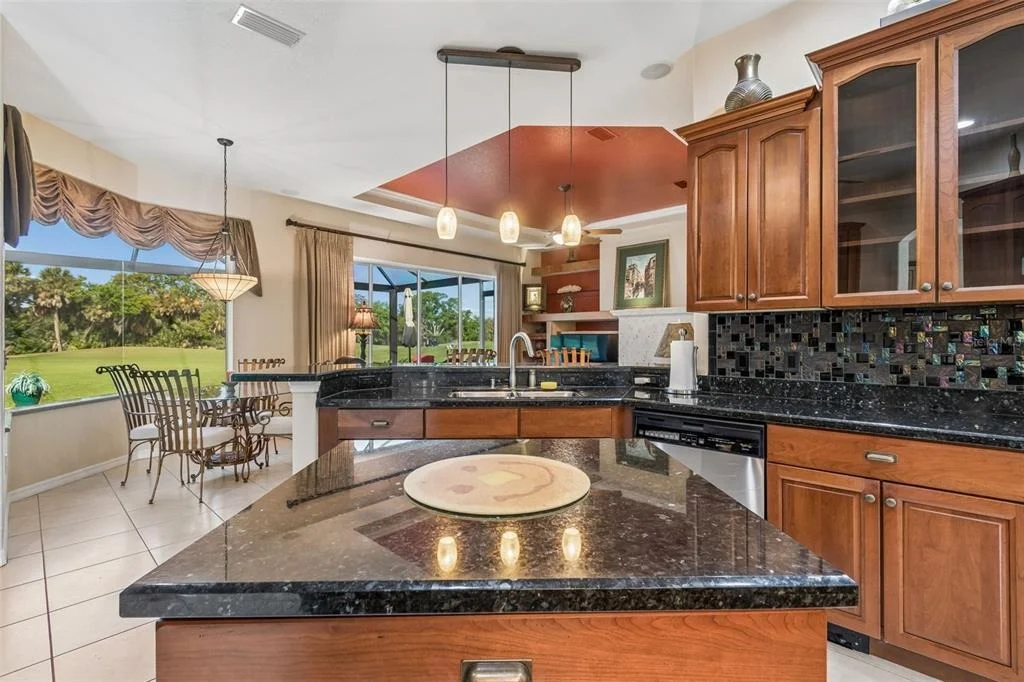 Photo of 566 PLANTERS MANOR WAY