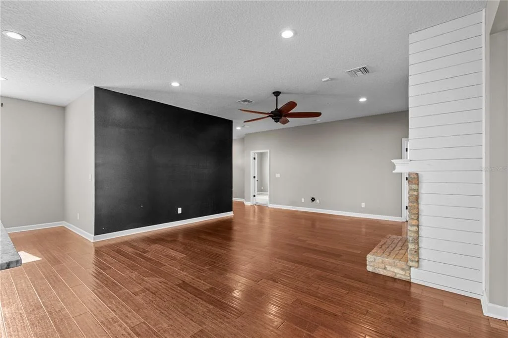 Photo of 14805 US-301 N
