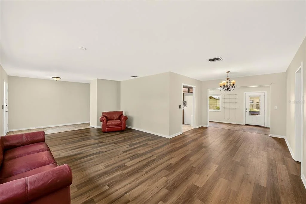 Photo of 303 SAINT AUGUSTINE AVENUE