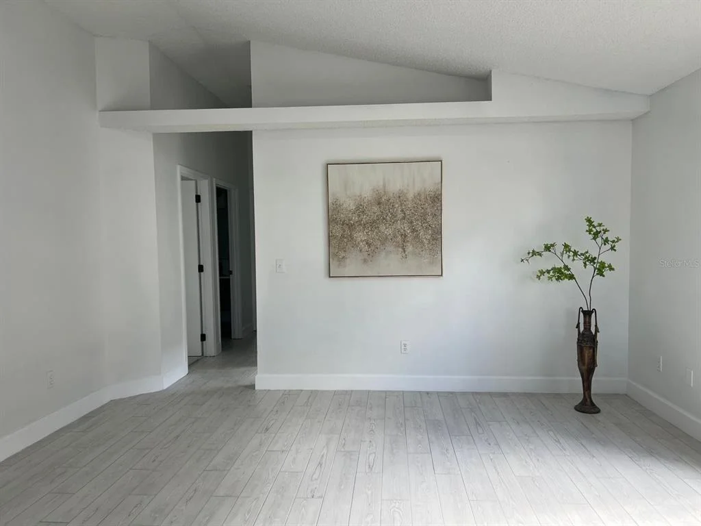 Photo of 1716 CHATHAM CIRCLE