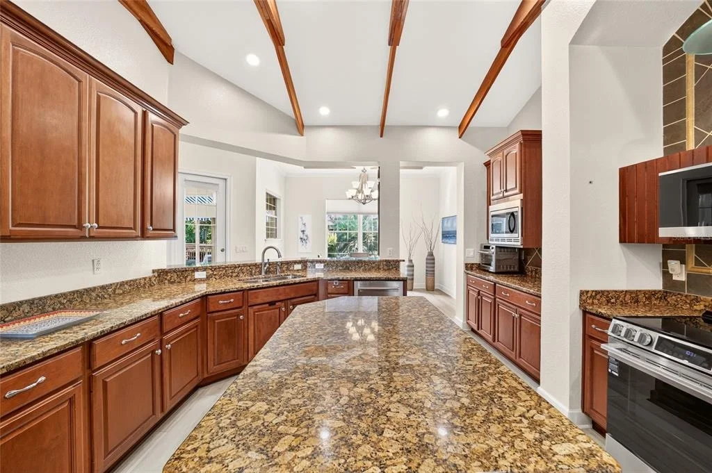 Photo of 914 SE 43RD STREET