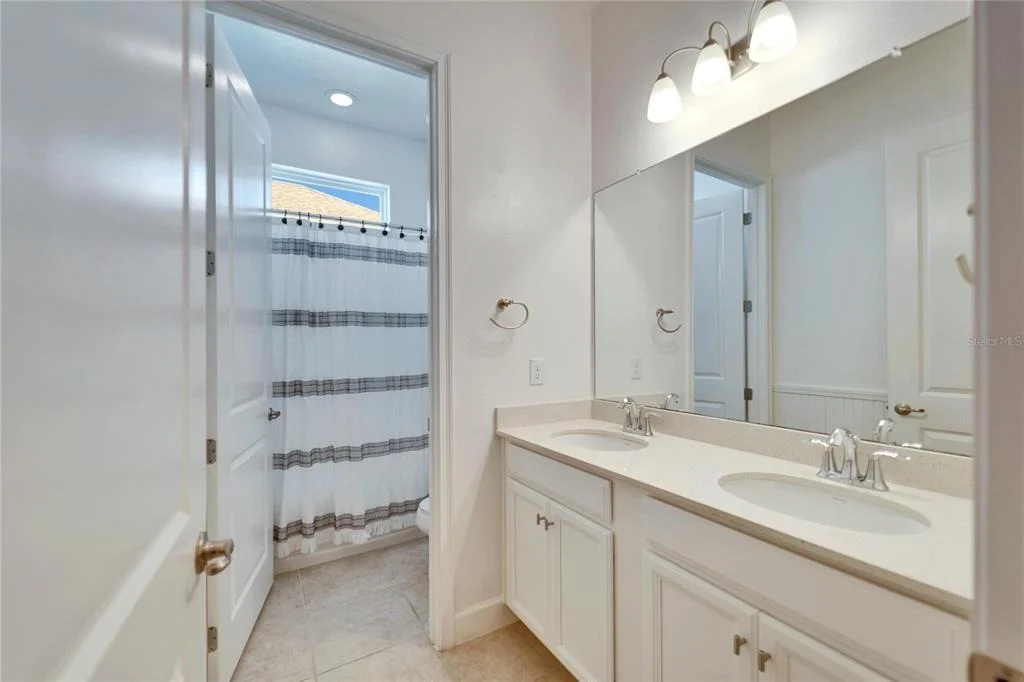 Photo of 729 WINTERSIDE DRIVE