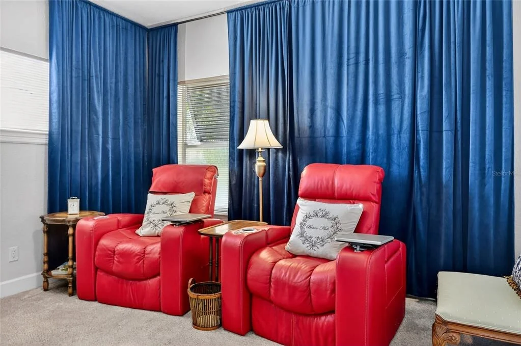 Photo of 10110 CREEKSIDE DRIVE