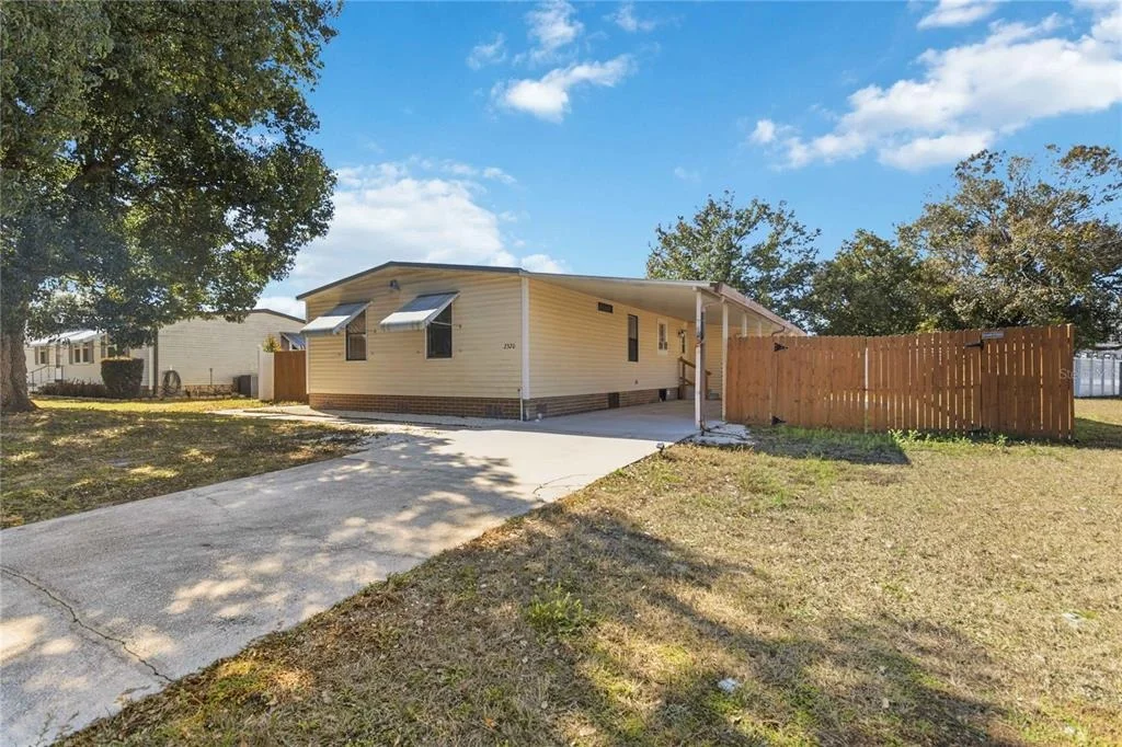Photo of 2320 DARBY LANE