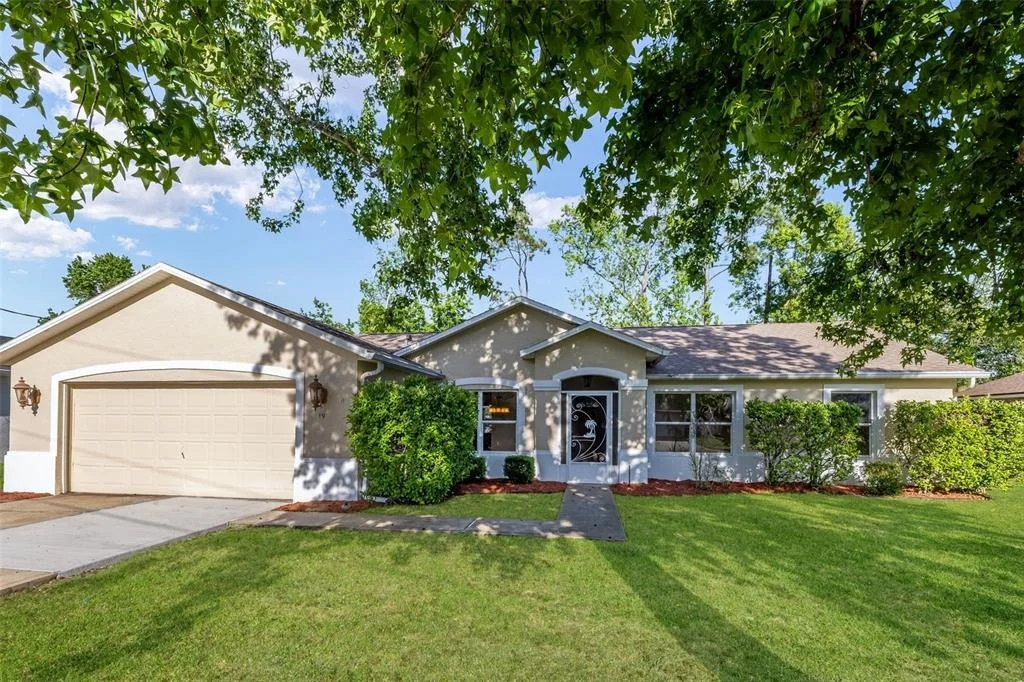 Photo of 19 PRESTWICK LANE