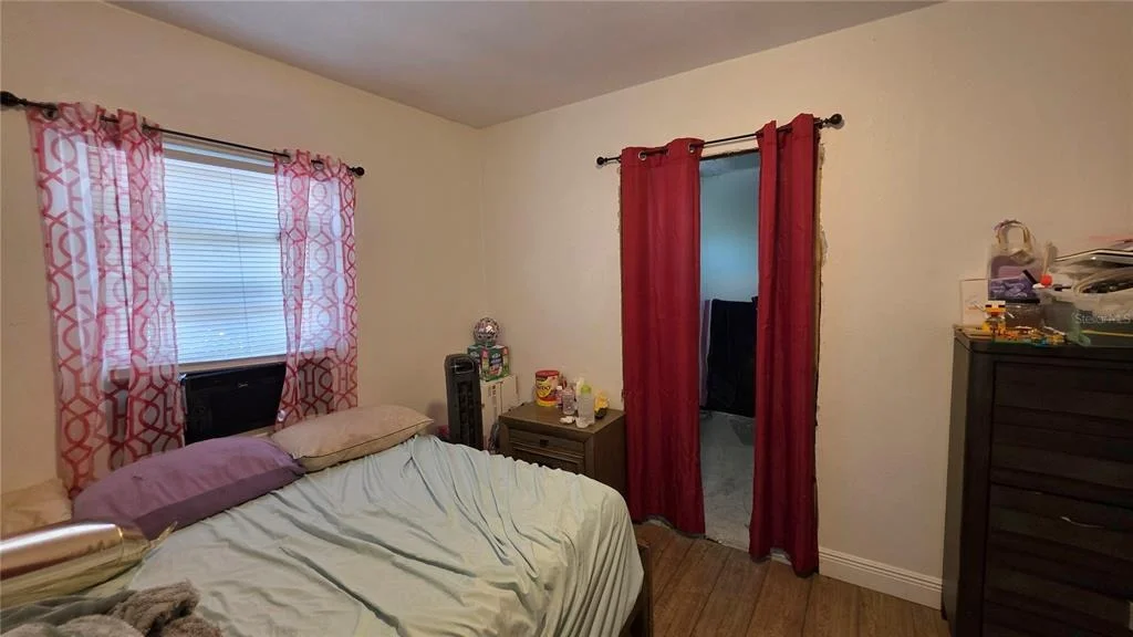 Photo of 1702 26TH STREET W