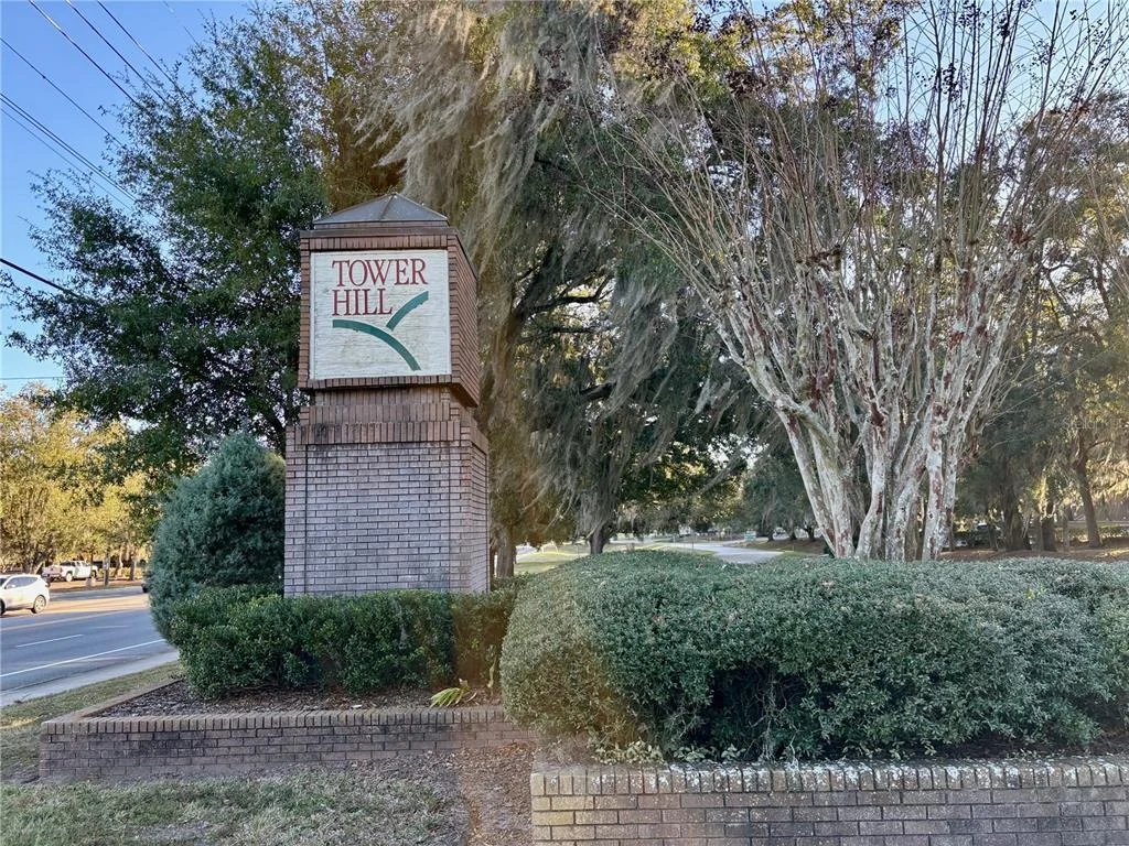 Photo of Unit B at 230 NW 76TH DRIVE