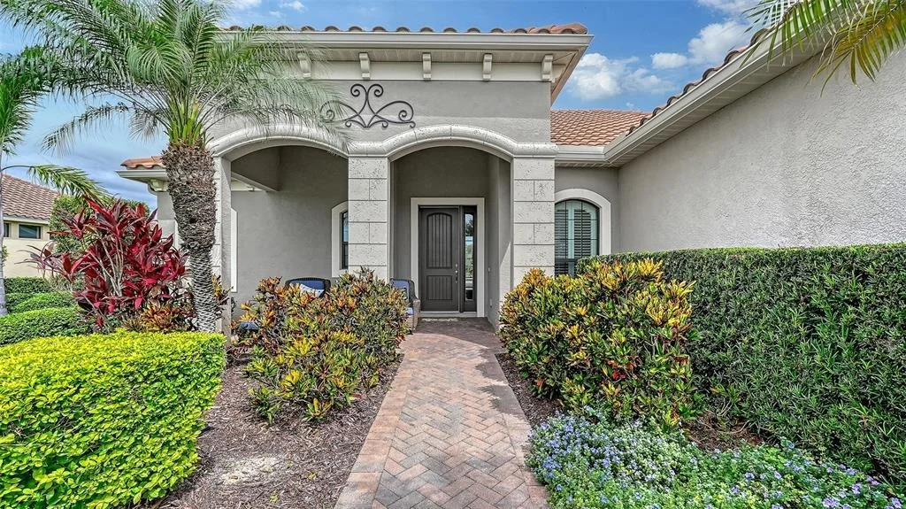 Photo of 8215 LARKSPUR CIRCLE